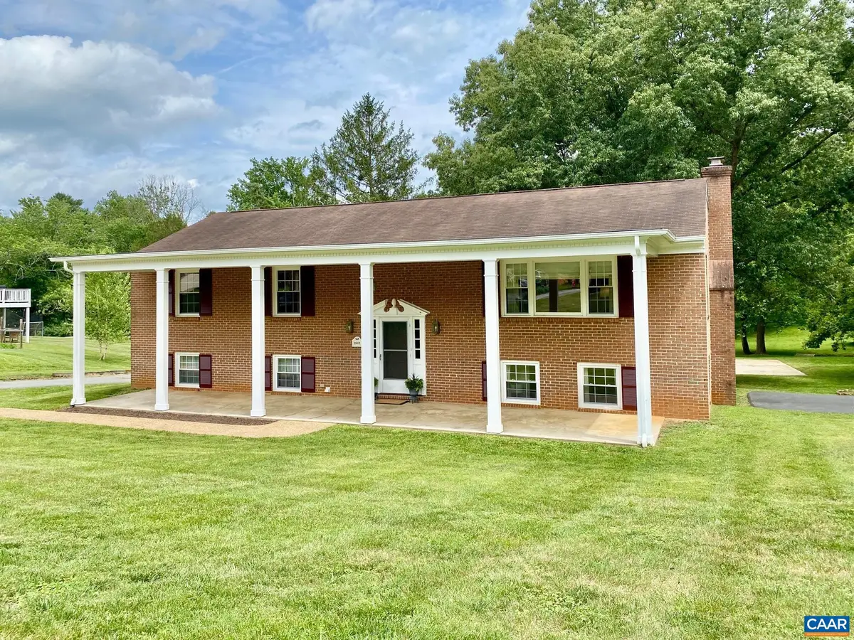 2612 Huntington Rd, Charlottesville, VA 22901 - #1