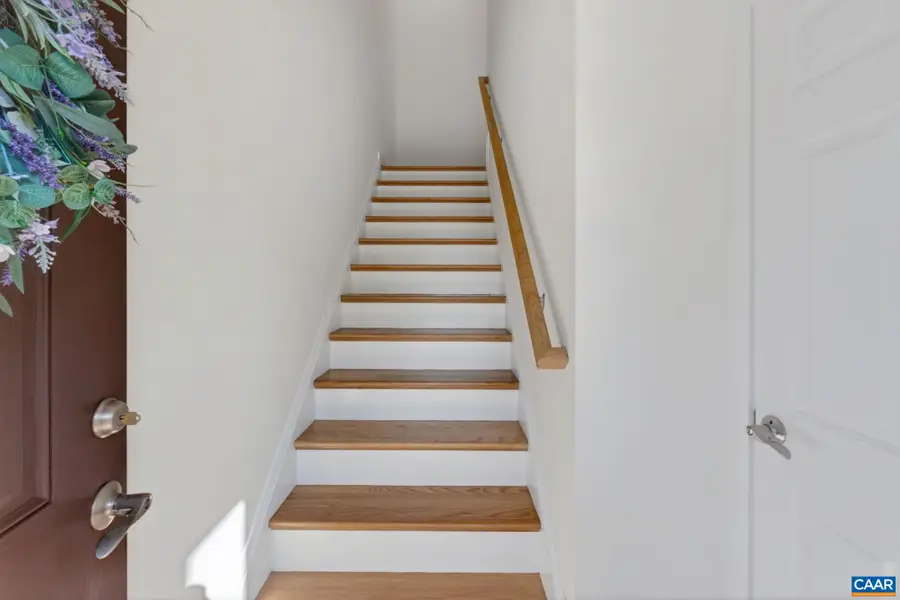 103 Longwood Dr, Charlottesville, VA 22903 - #3