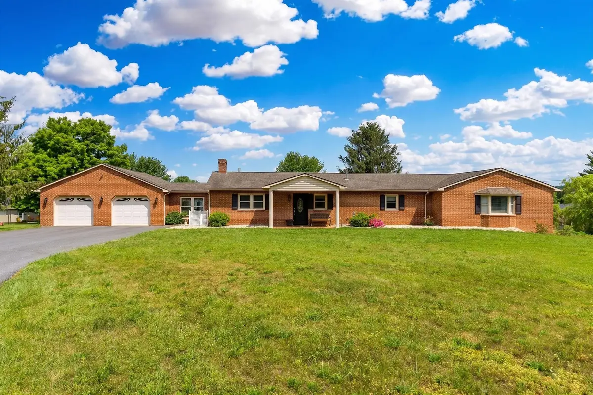 409 Steeles Fort Rd, Raphine, VA 24472 - #1