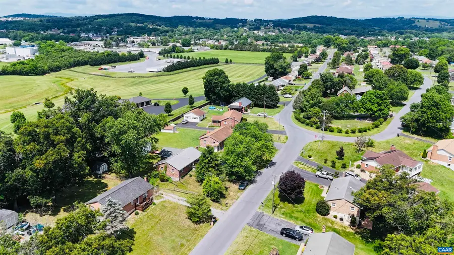 17 Ken View Ave, Verona, VA 24482 - #2