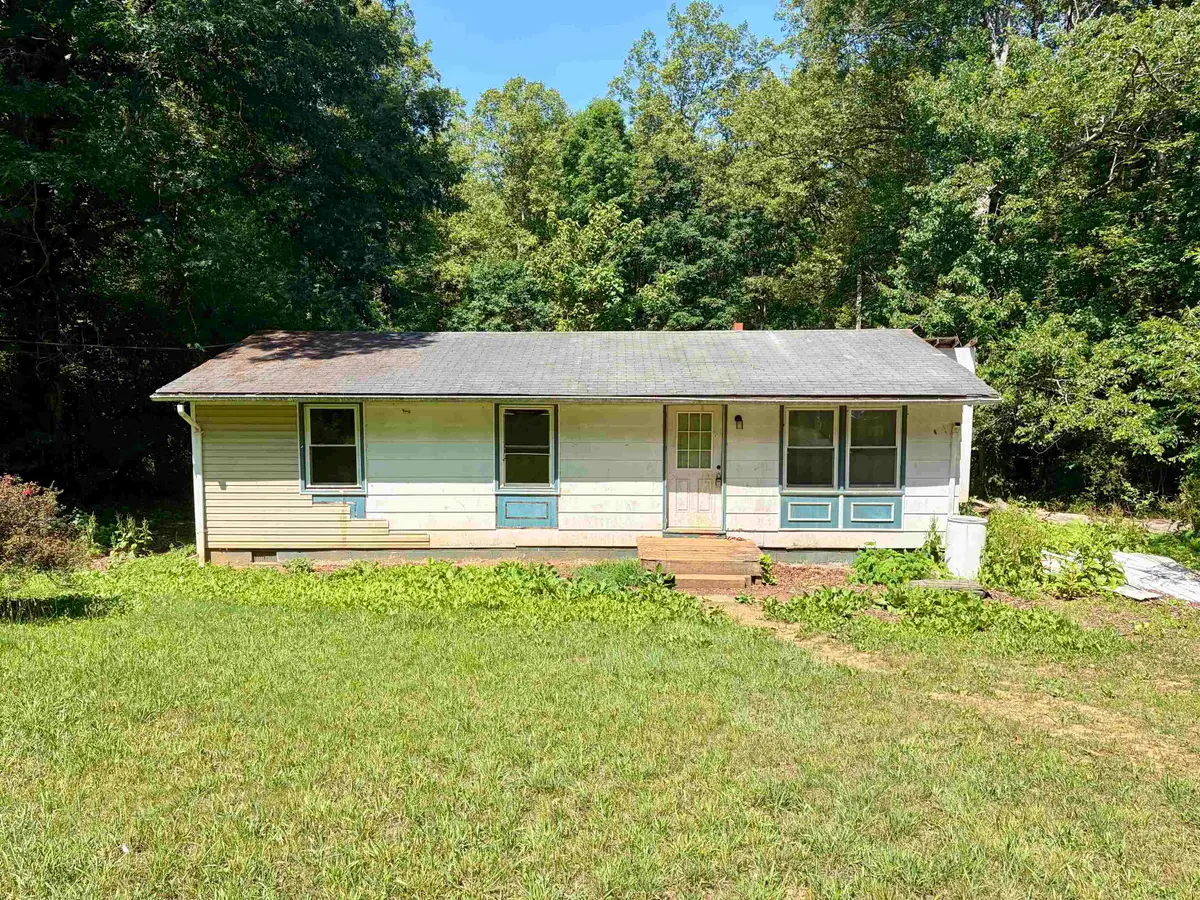 5851 Alberene Rd, Esmont, VA 22937 - #1