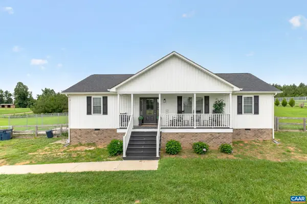 4267 Pin Oak Rd, Prospect, VA 23960