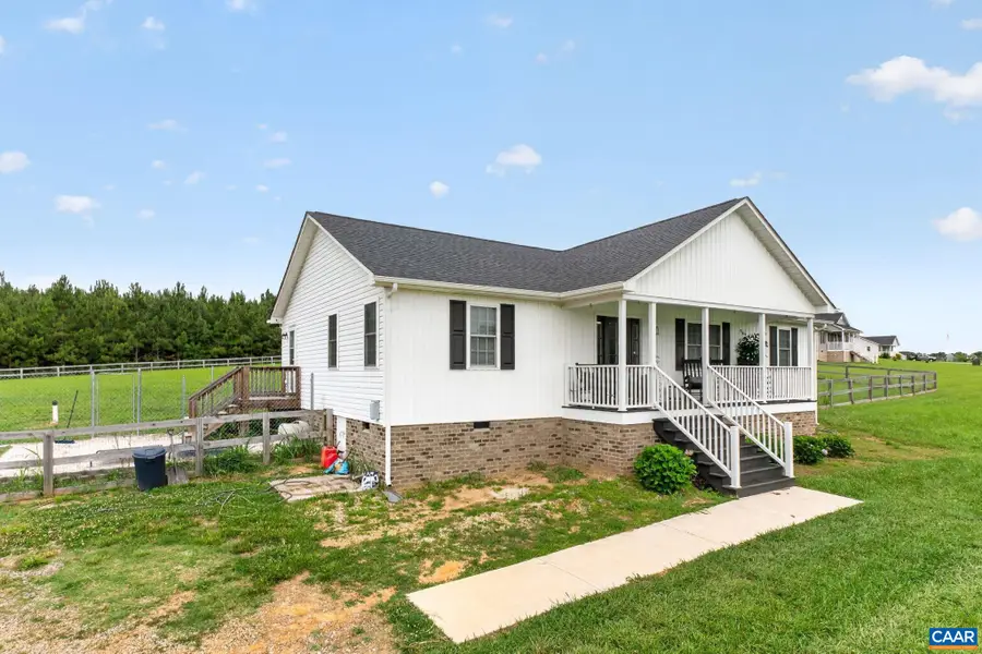 4267 Pin Oak Rd, Prospect, VA 23960 - #2