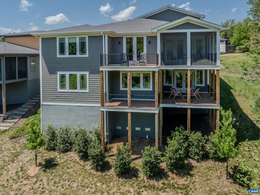401 Lochlyn Hill Dr, Charlottesville, VA 22901 - #3