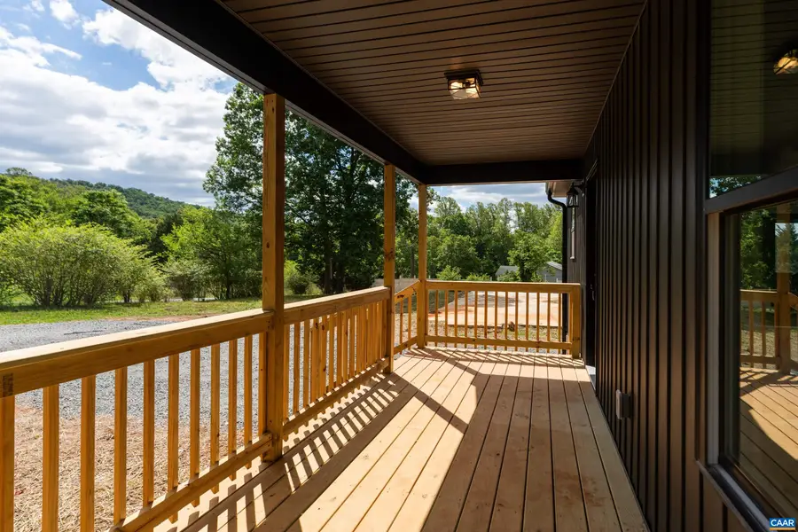 357 Montreal Ln, Shipman, VA 22971 - #2