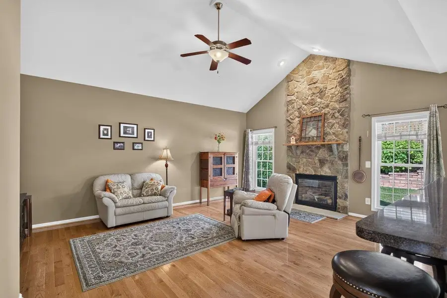 120 David Cir, Penn Laird, VA 22846 - #3