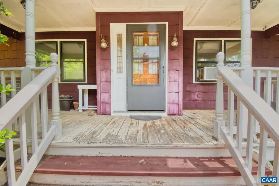 748 Snow Mountain Rd, Stanardsville, VA 22973 - #3