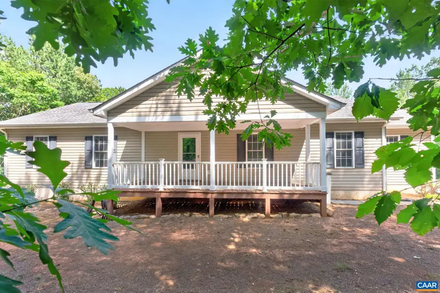 38 Butler Ln, Scottsville, VA 24590 - #2