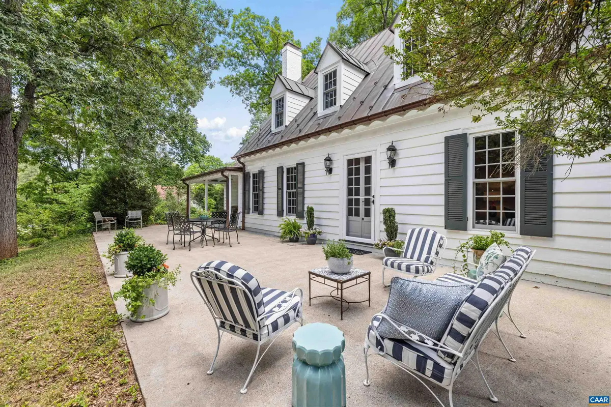 1868 Edgewood Ln, Charlottesville, VA 22903 - #1