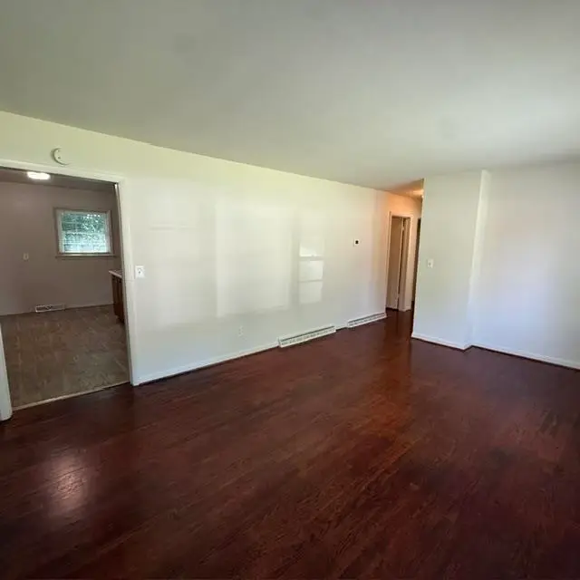 107 Nottingham Rd, Staunton, VA 24401 - #2