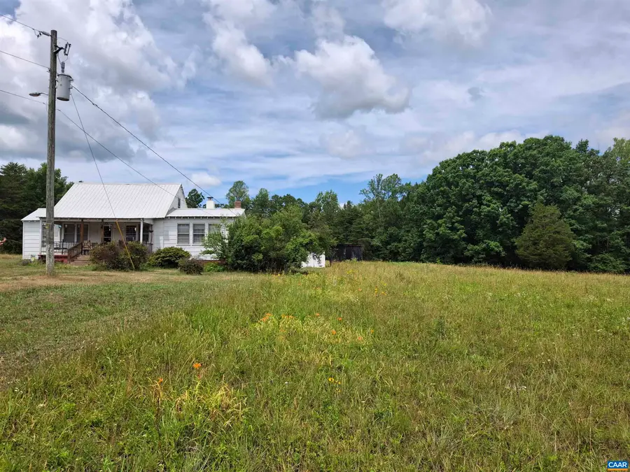 13917 Constitution Rte S, Scottsville, VA 24590 - #2