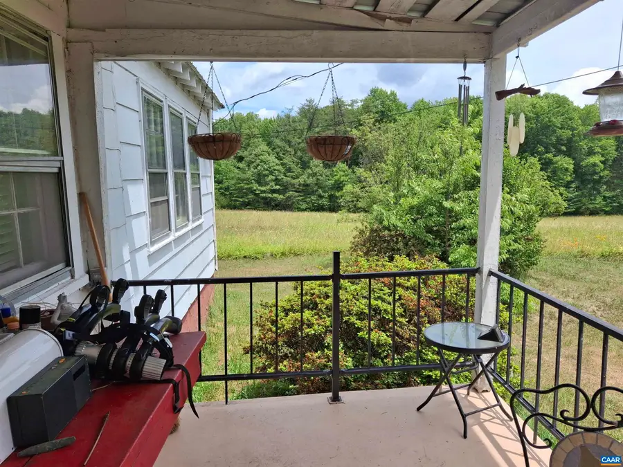 13917 Constitution Rte S, Scottsville, VA 24590 - #3