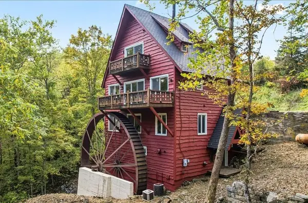6602 Middlebrook Rd, Raphine, VA 24459