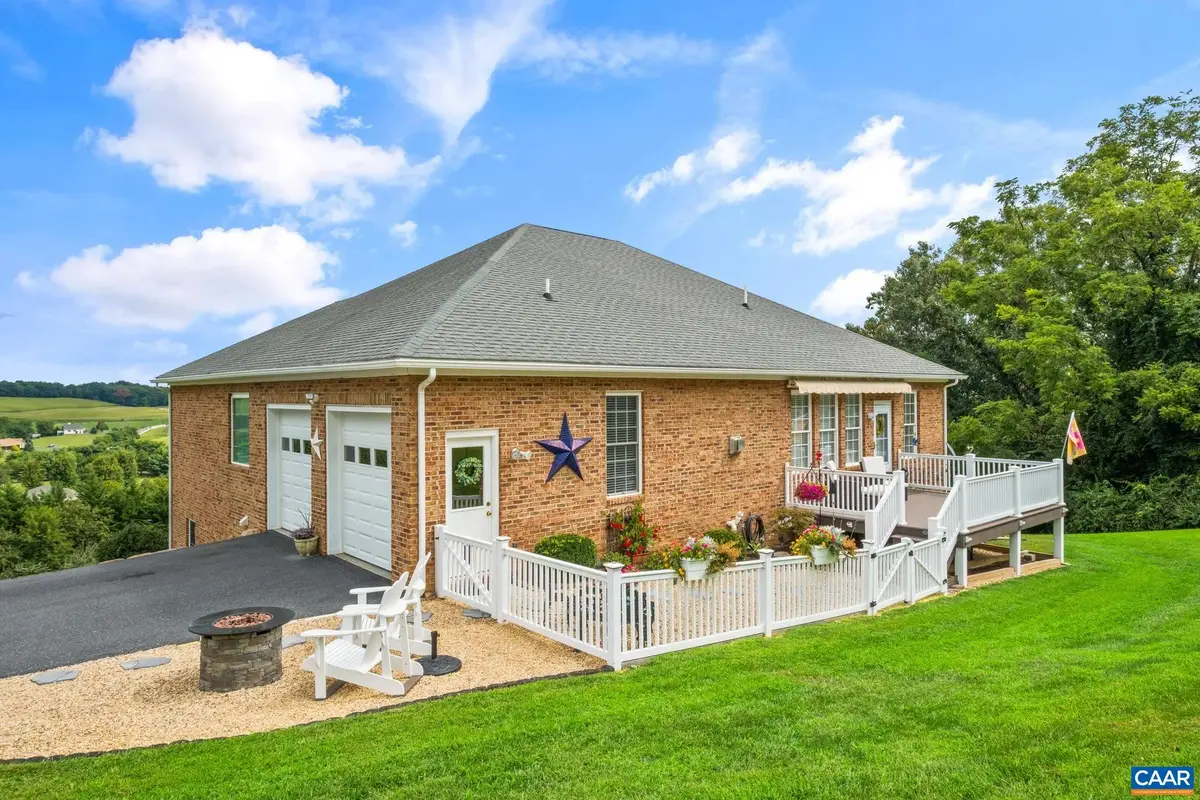 93 Cedar Creek Ln, Fort Defiance, VA 24437 - #1