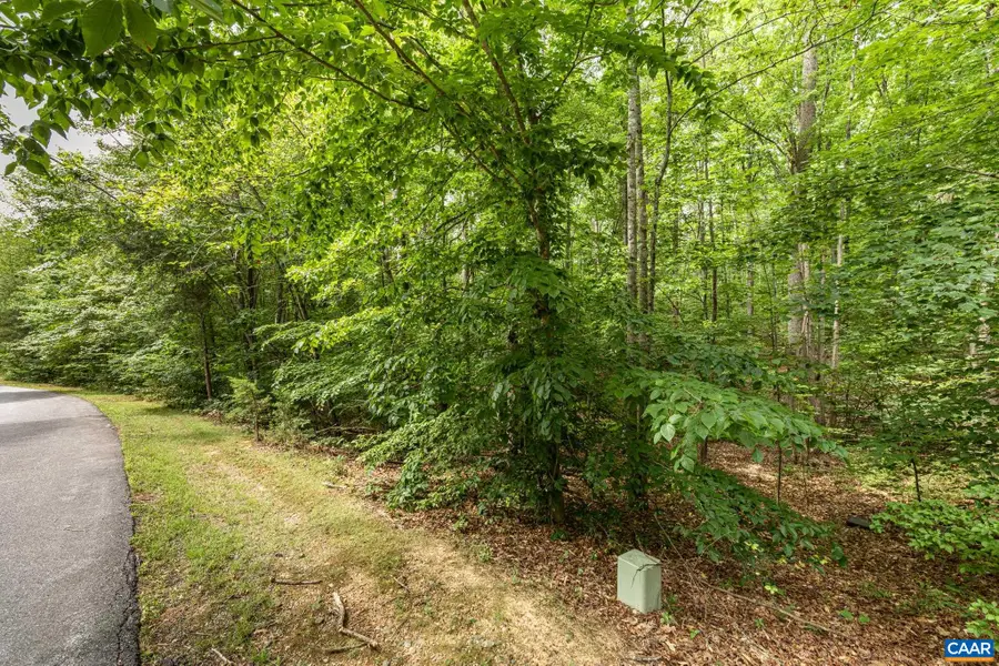 45 Glen Eagles Dr, Gordonsville, VA 22942 - #3