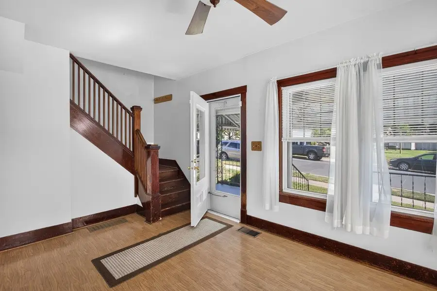 476 Wolfe St W, Harrisonburg, VA 22802 - #3
