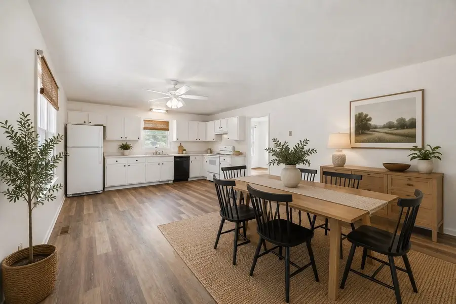 1316 Main St E, Waynesboro, VA 22980 - #3