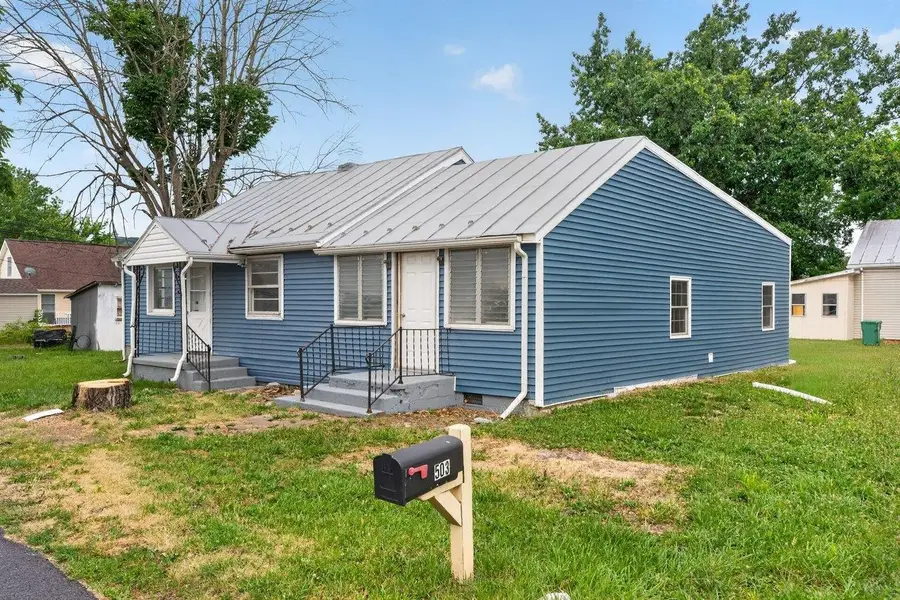503 Birch Ave, Grottoes, VA 24441 - #2