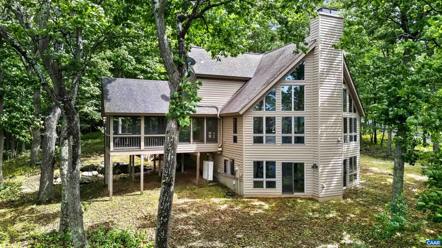 24 Pedlars Pt, Wintergreen, VA 22967 - #2