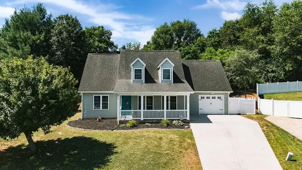 931 Battery Rd, Waynesboro, VA 22980