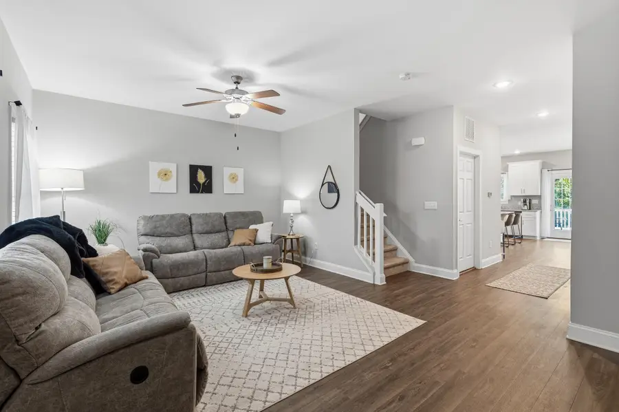 318 Sapphire Dr, Harrisonburg, VA 22801 - #2