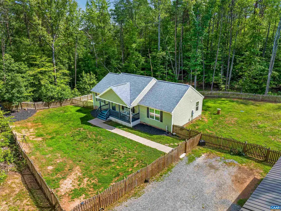 272 Freestyle Ln, Mineral, VA 23117 - #2