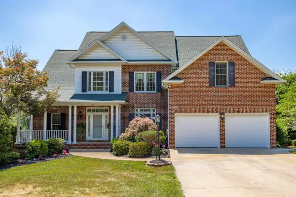 1530 Bluewater Rd, Rockingham, VA 22801