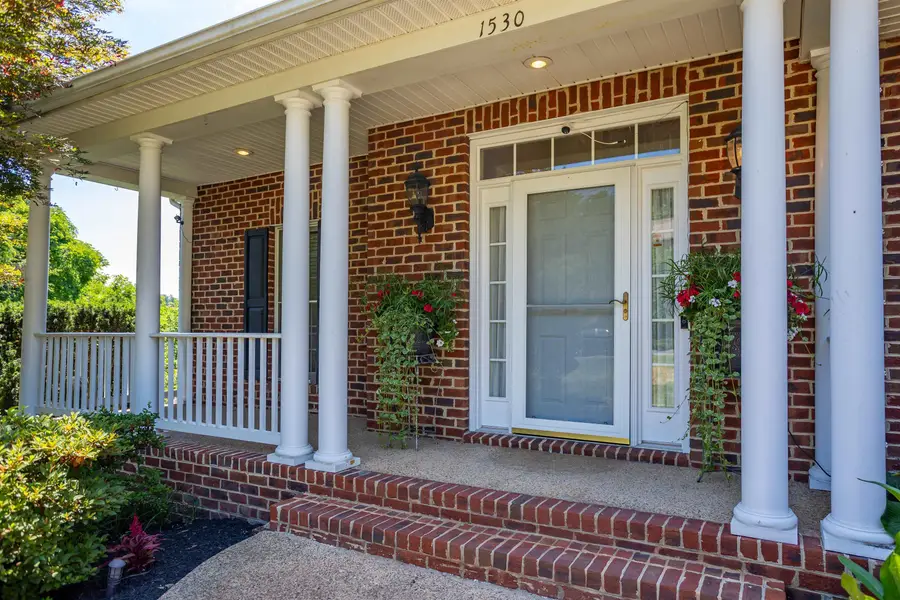 1530 Bluewater Rd, Massanetta Springs, VA 22801 - #3