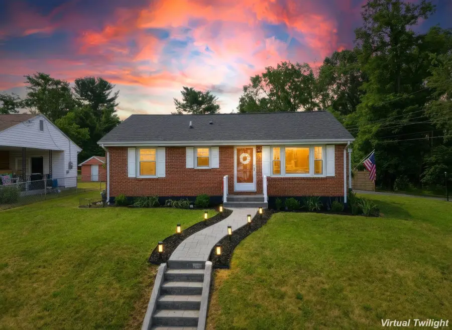 2412 Park Hill Rd, Staunton, VA 24401 - #3