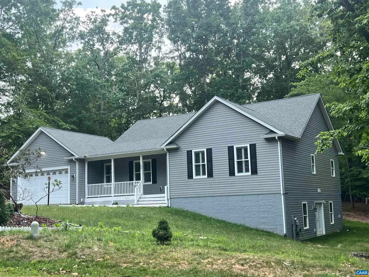 32 Mulligan Dr, Palmyra, VA 22963 - #1