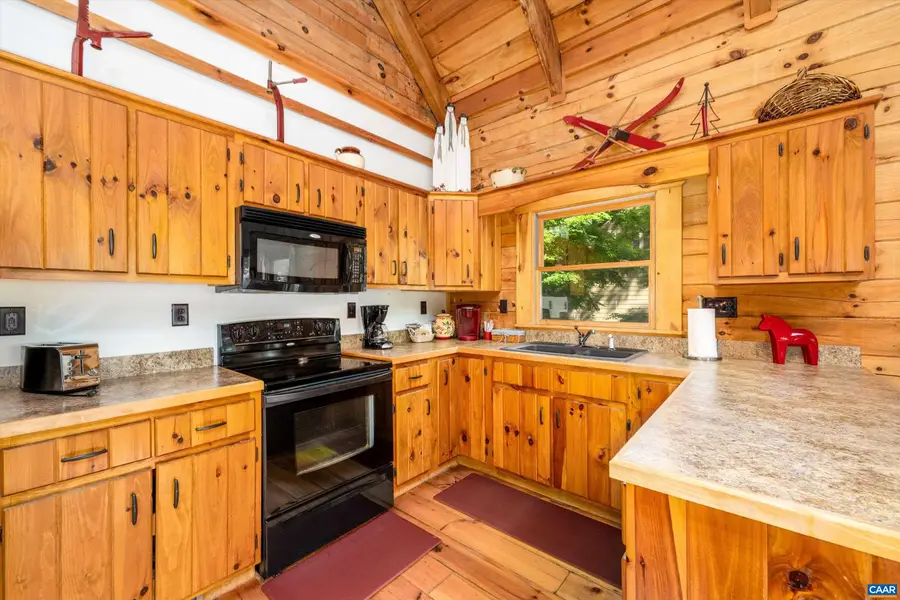 11 Ravens Roost Ct, Wintergreen Resort, VA 22967 - #2