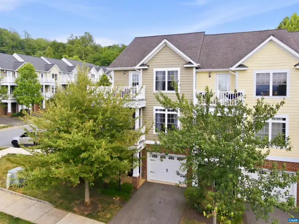 1565 Newcastle Ct, Charlottesville, VA 22911