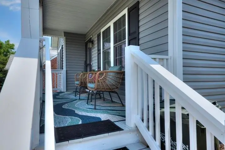 611 C St, Staunton, VA 24401 - #2