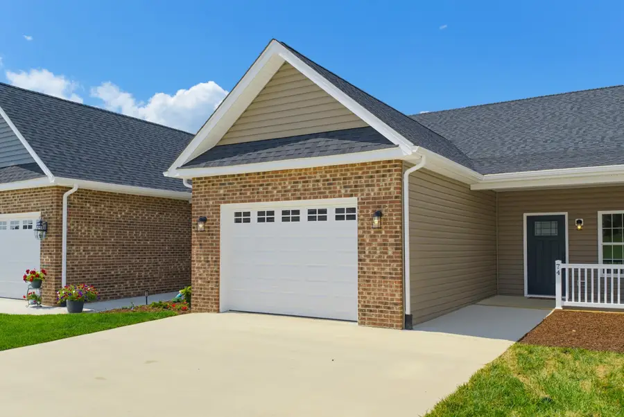 74 Fossil Dr, Stuarts Draft, VA 24477 - #2