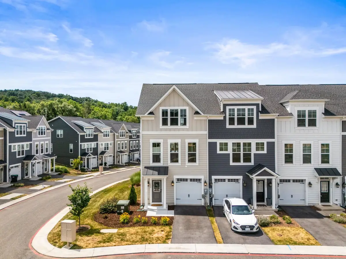 3406 Monterey Dr, Massanetta Springs, VA 22801 - #1