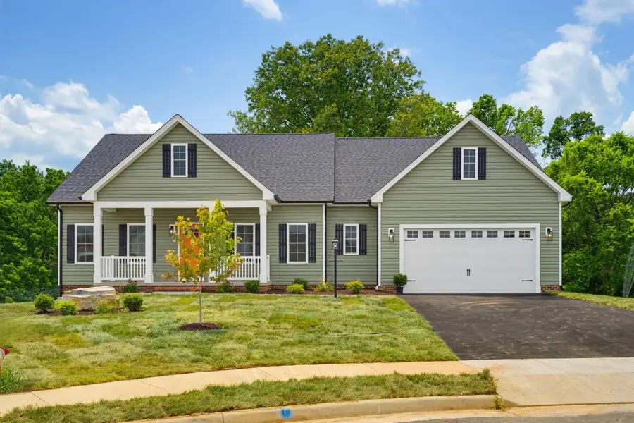 216 Tomasville Dr, Waynesboro, VA 22980 - #3