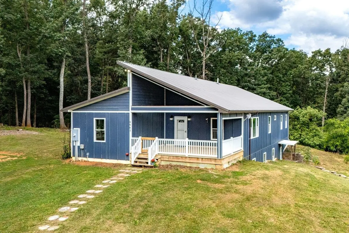 8905 Shade Tree Ln, Broadway, VA 22815 - #1