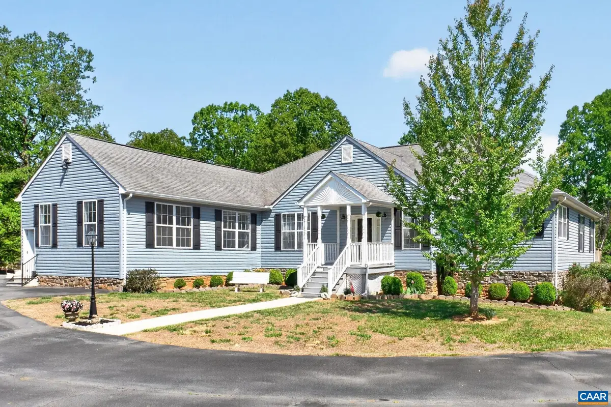 102 Happy Valley Rd, Keswick, VA 22947 - #1