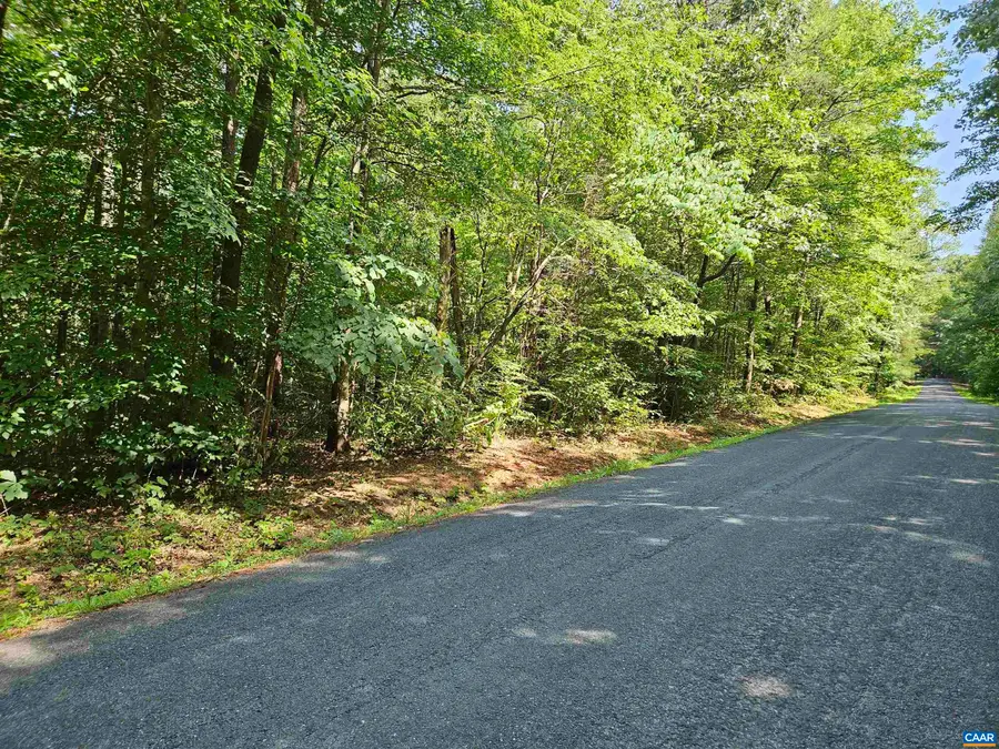 9Ac Childress Rd, Dillwyn, VA 23936 - #2