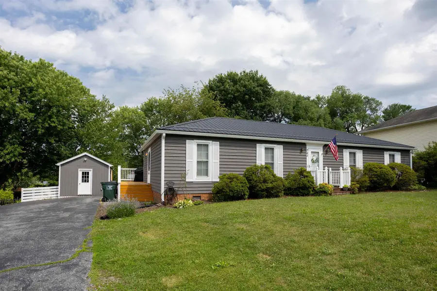 740 Old Greenville Rd, Staunton, VA 24401 - #2