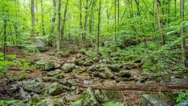 1509 Spruce Creek Ln, Nellysford, VA 22958