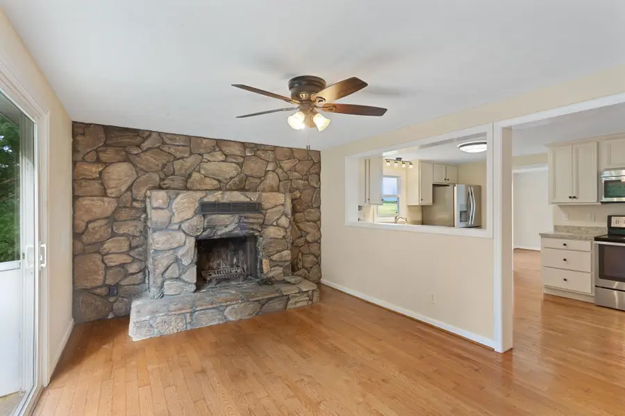 1919 Ridge Rd, New Market, VA 22844 - #3