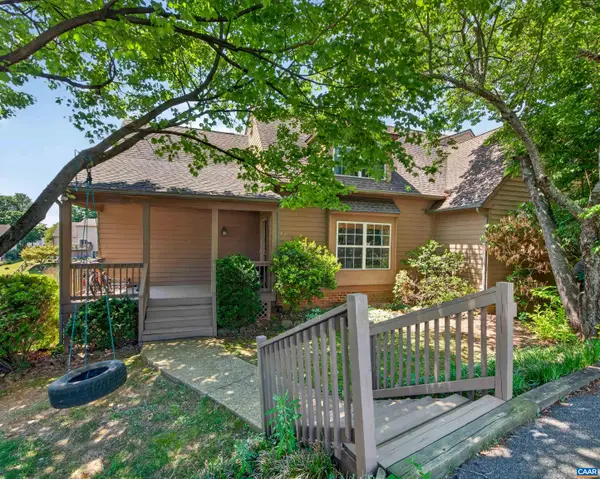 4733 Amber Ridge Ct, Charlottesville, VA 22901