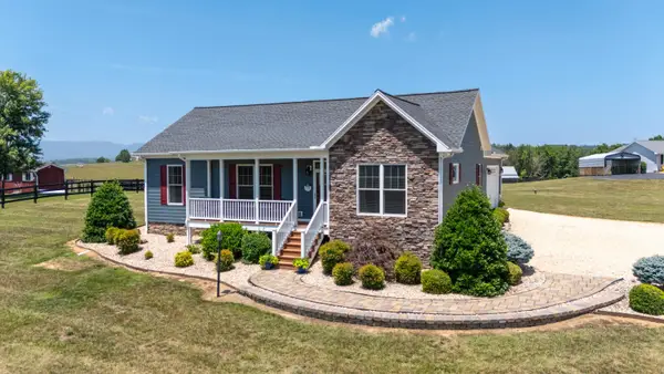 520 Kygers Hill Rd, Lexington, VA 24450