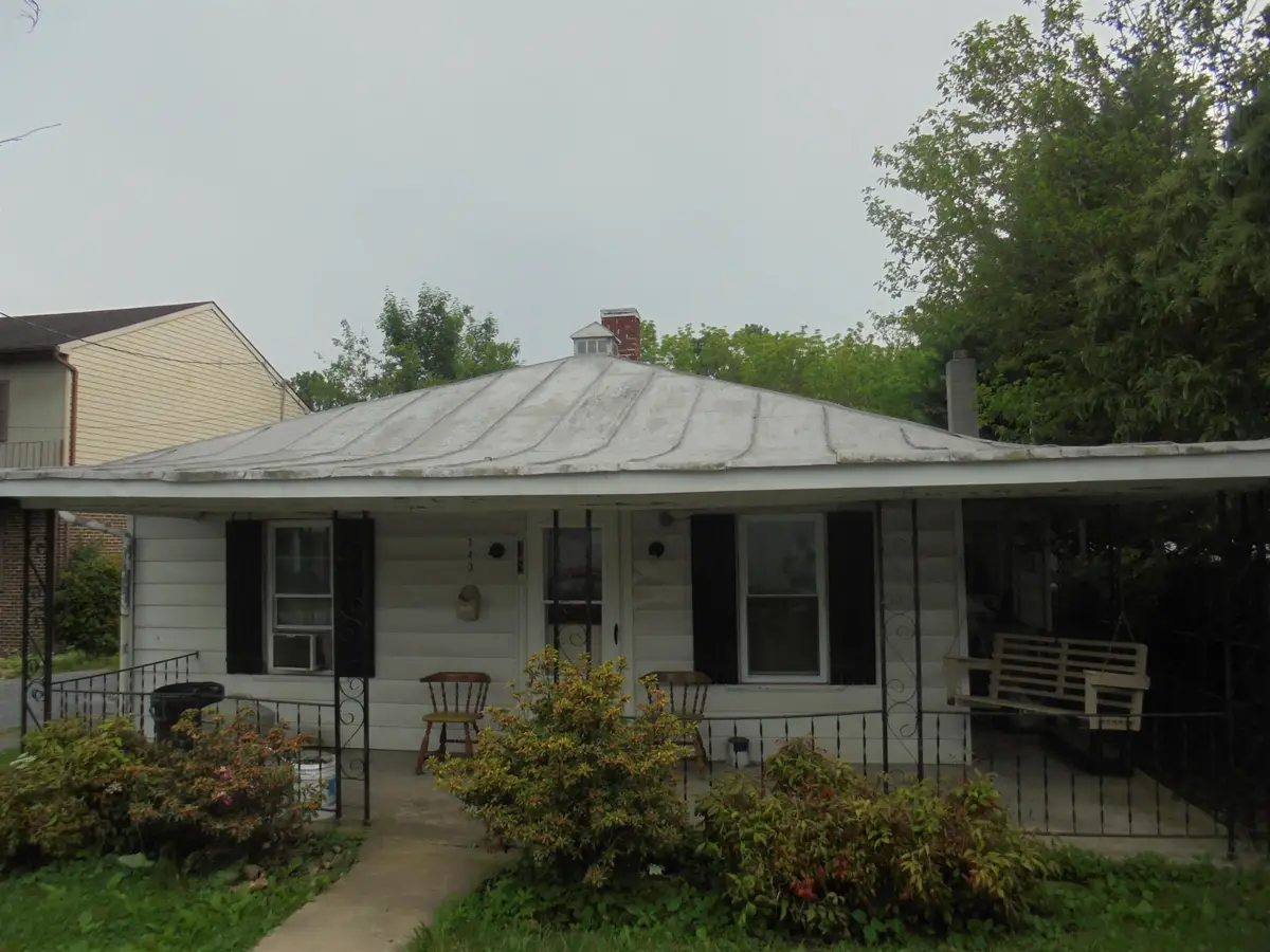 143 3rd St, Harrisonburg, VA 22802 - #1