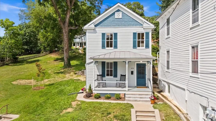 939 & 941 Beverley St W, Staunton, VA 24401 - #2