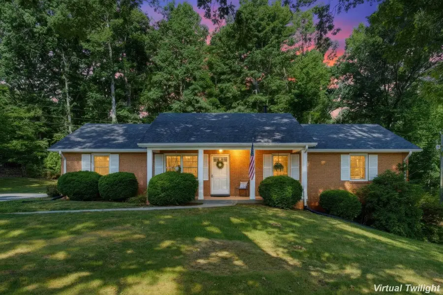 668 Miller School Rd, Charlottesville, VA 22903 - #2