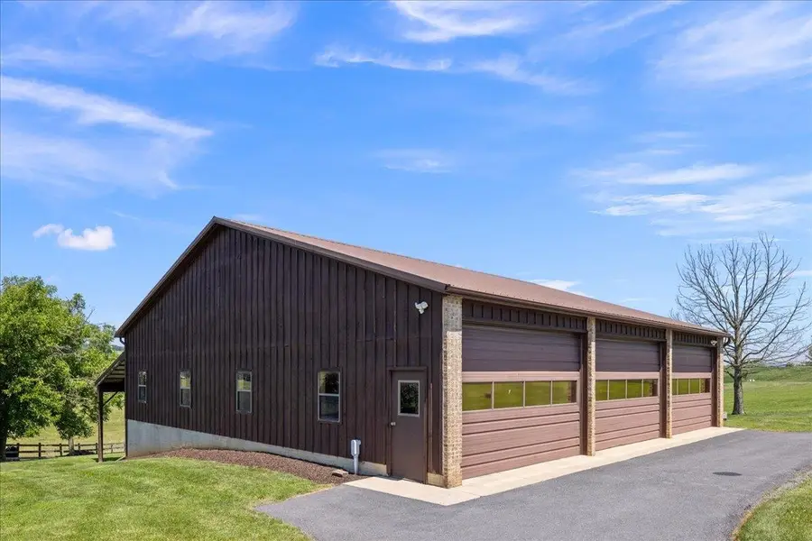 3466 Retreat Ln, Ashby, VA 22801 - #3