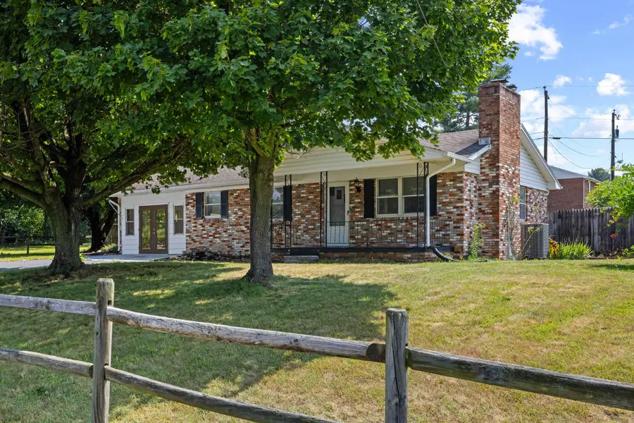 903 6th St, Elkton, VA 22827 - #3