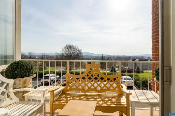 500 Crestwood Dr, Charlottesville, VA 22903
